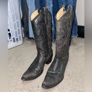 Circle G Black Filigree Western Boots